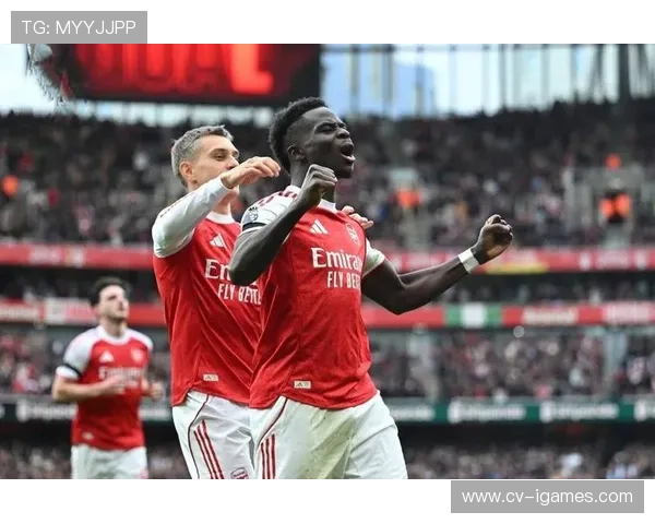 英超半程积分榜：阿森纳领跑，中游集团混战